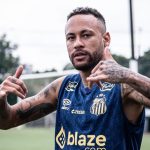Fútbol.Neymar prioriza su regreso al FC Barcelona para este año