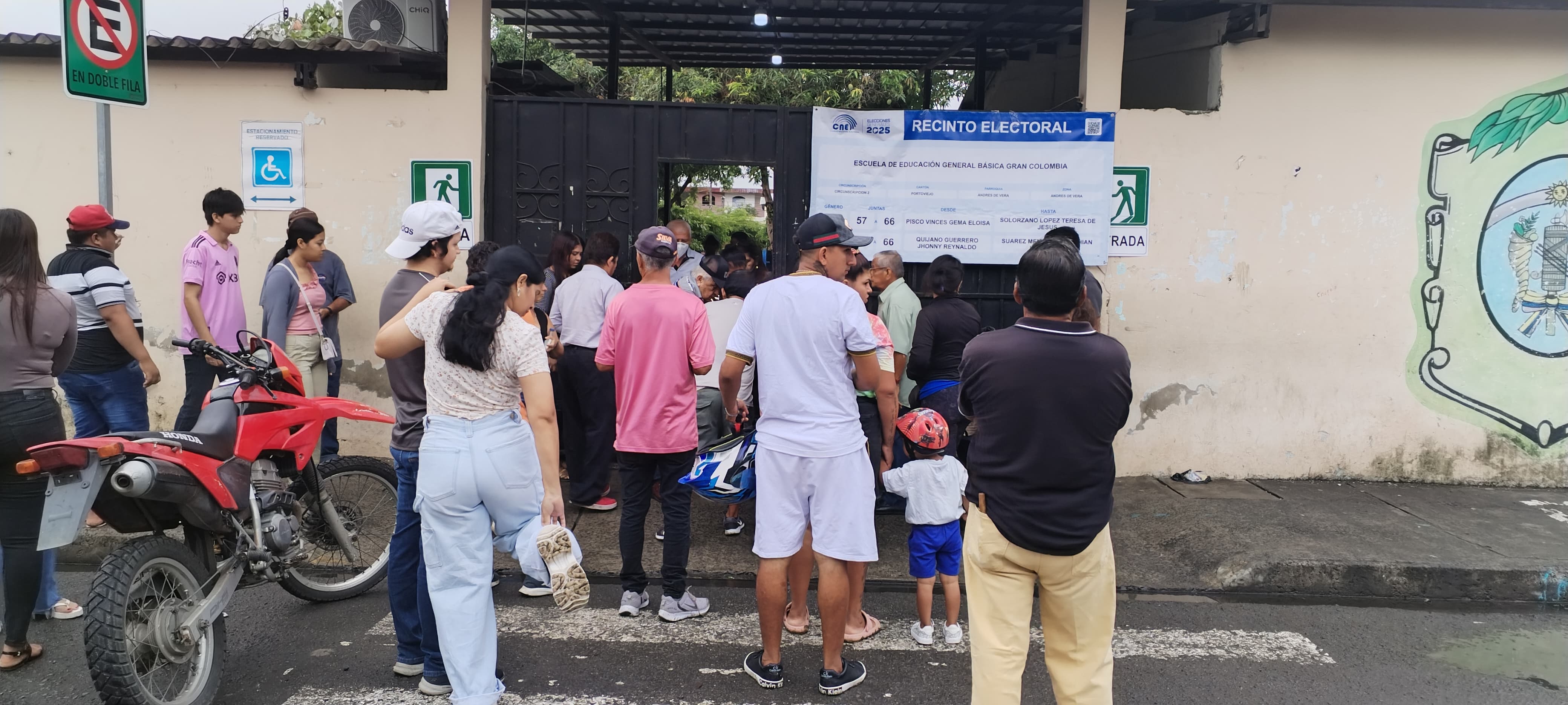 Portoviejo-Así-se-desarrolla-jornada-electoral