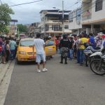 sicarios atacaron a un taxi Manta