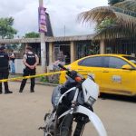 Sicarios le dispararon a la presidenta de una comuna de Montecristi, Manabí.
