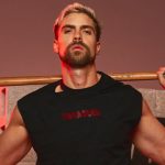 De la música a la moda: Johann Vera lanza su marca de ropa interior 'Like It Duro'