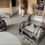 Un sujeto intentó incendiar el archivo de la Secretaría Nacional de la Administración Pública en Quito.