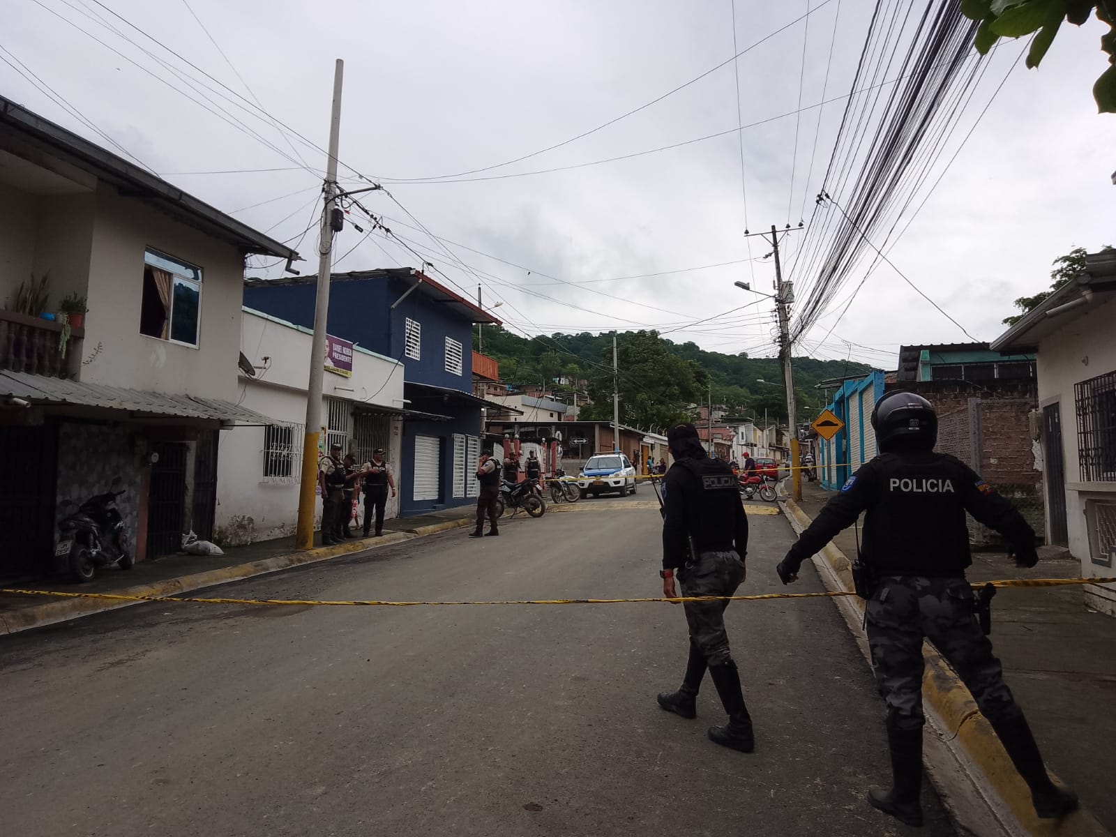 Carlos Intriago caminaba hacia su casa, ubicada en la parroquia San Pablo, cuando sicarios le dispararon varias veces.