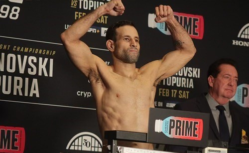 Carlos Vera expresa orgullo por representar a Ecuador en su debut victorioso en UFC