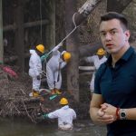 Daniel Noboa dispone a Petroecuador indemnizar a los damnificados por derrame de crudo en Esmeraldas.