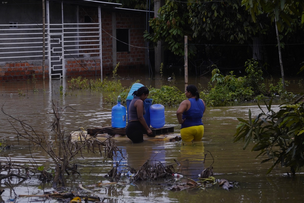 Ecuador ha registrado más de 100 mil personas afectadas por las lluvias, con Manabí liderando la lista con 62.950 afectados.