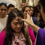 El miércoles de ceniza marca el inicio de la Cuaresma en la Iglesia Católica, invitando a los fieles a un tiempo de reflexión.