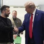 El presidente de EE. UU., Donald Trump, ha cambiado su postura hacia Volodímir Zelenski, presidente de Ucrania,