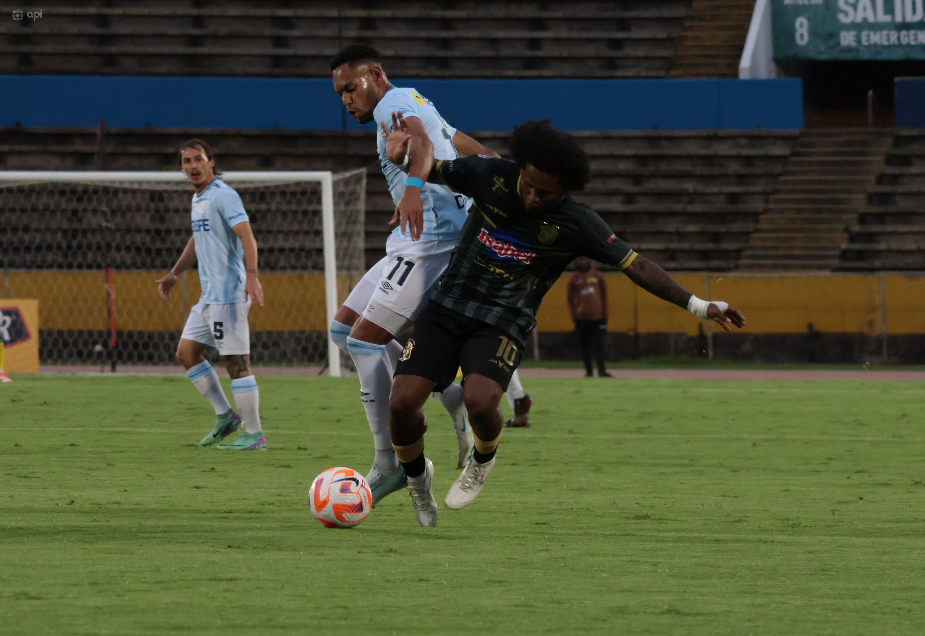 Fútbol. Manta FC cae más en la tabla tras perder por 3-0 ante la U. Católica