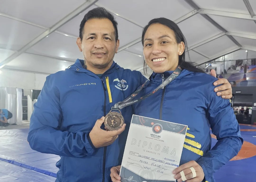 Luisa Valverde logra medalla de bronce en Senior Ranking Series de Lucha