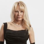 Pamela Anderson no se duerme en los laures, protagonizará la película ‘Place to Be’.