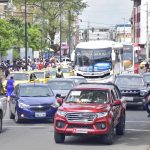 Estado del tráfico vehicular en la hora del almuerzo del viernes, 7 de marzo