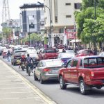 Estado del tráfico vehicular a la hora del almuerzo del jueves, 6 de marzo