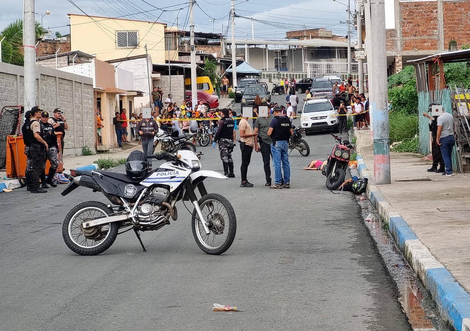 Una mujer y un hombre resultaron asesinados durante un nuevo ataque armado registrado en la ciudad de Manta, provincia de Manabí.
