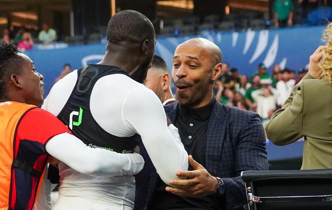 Waterman clasifica a Panamá y desata celebración con Thierry Henry