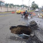 SOCAVONES PORTOVIEJO LLUVIAS INVIERNO
