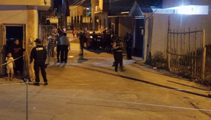 Un hombre murió luego de recibir varios impactos de bala en el barrio 8 de Enero en Manta