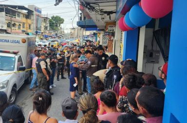 En Mapasingue, de Guayaquil, asesinaron a la dueña de una tienda.