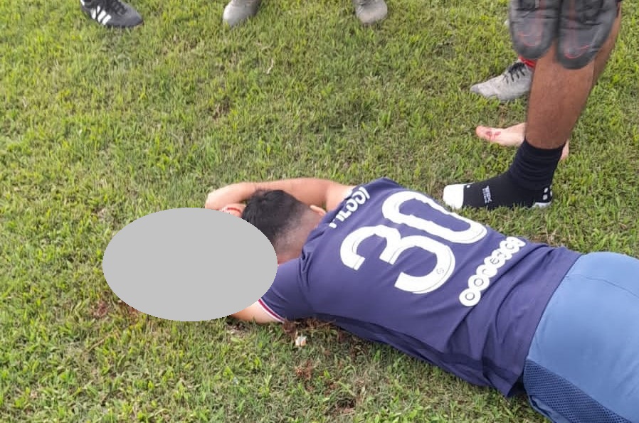 Jugador de fútbol herido Quevedo cancha La Isla