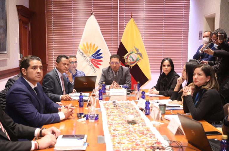 cal-juicio-lasso-asamblea
