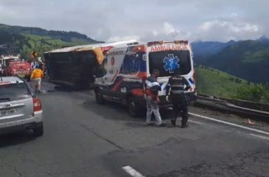 Accidente vía Alóag-Santo Domingo
