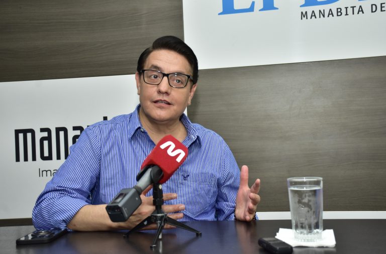 Fernando Villavicencio participara en las elecciones anticipadas