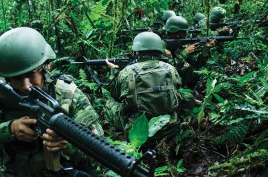 A días de haber firmado un acuerdo para combatir el narcotráfico entre Ecuador y Colombia se registró una alerta en la frontera.