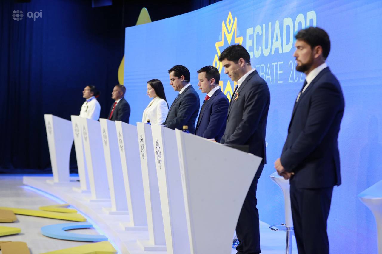 Debate presidencial entre memes, propuestas e indirectas El Diario