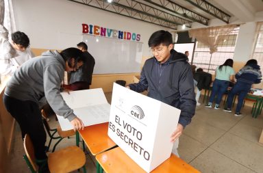 Cedatos no hará encuestas a pie de urna durante los comicios en Ecuador por falta de seguridad