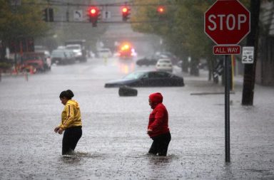 Gran parte de New York amaneció inundada lo que motivó al alcalde Eric Adams a que declarase el estado de emergencia.