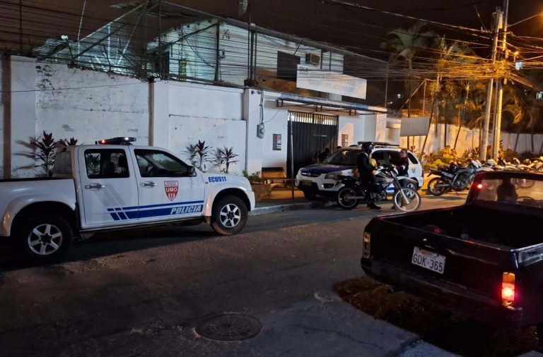 La Policía se encuentra tras la búsqueda de varios reos que escaparon del Centro de Detención Provisional (CDP) de Portoviejo.