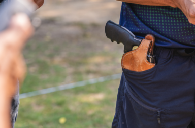 ¿Cuáles son los requisitos para solicitar permiso de porte de armas?