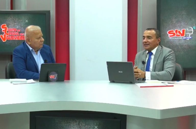 El alcalde Pincay en entrevista en Manavisión