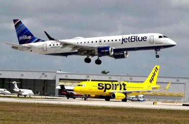 La aerolínea estadounidense Spirit Airlines colocó en un vuelo equivocado a un niño de seis años que viajaba solo.
