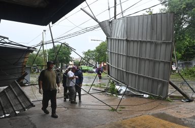 Mueren dos personas por el temporal en Buenos Aires y son ya 15 los fallecidos