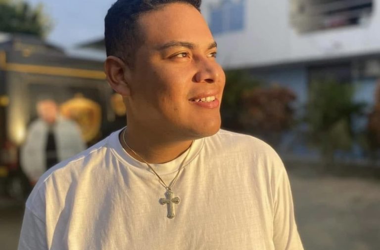 El reconocido influencer e imitador de voces, Andy García, muere de un infarto