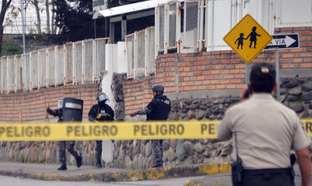 Abandonan presunto artefacto explosivo en una guardería de niños en Cuenca