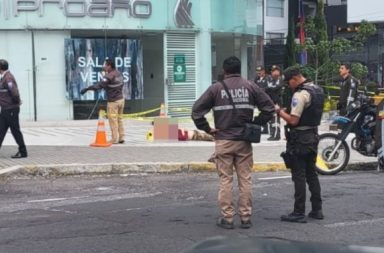 Un funcionario judicial murió al caer del octavo piso de un edificio en Quito