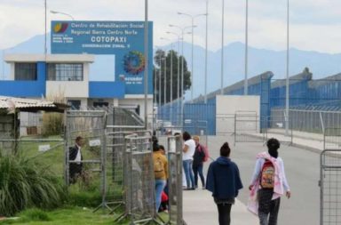 Una madre denunció la desaparición de su hijo en la cárcel de Latacunga