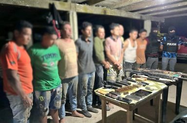 Nueve hombres detenidos dejó un operativo realizado en una finca ubicada en el norte de la provincia de Manabí.