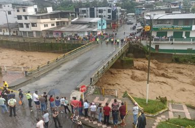 Alerta en Caluma por desbordamiento de dos ríos