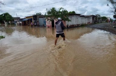 El cantón Puerto López se convirtió en el tercero, de la provincia de Manabí, en declararse en emergencia por las lluvias.