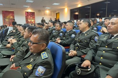 La Policía conmemora 86 años de profesionalización