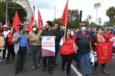 Decenas de trabajadores y representantes de diferentes organizaciones realizaron marchas para conmemorar el Día del Trabajador.