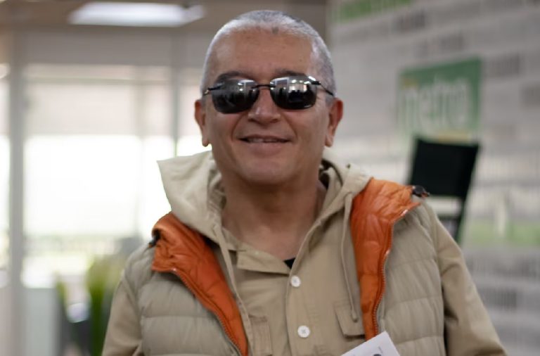 Luis Miguel 'El Loco' Baldeón, es el periodista deportivo de moda, en los actuales momentos en el Ecuador.