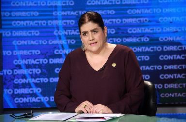 Mónica Palencia, ministra del Interior, justificó la presencia policial en la comuna Olón, de la provincia de Santa Elena.