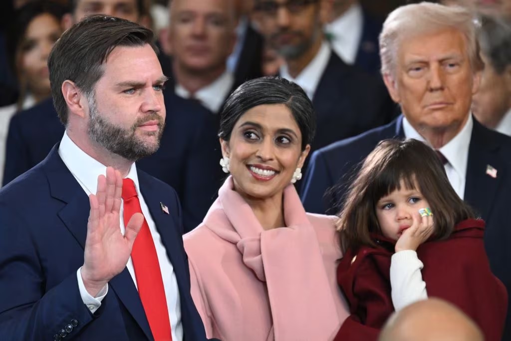 J.D. Vance y su pareja Usha.
