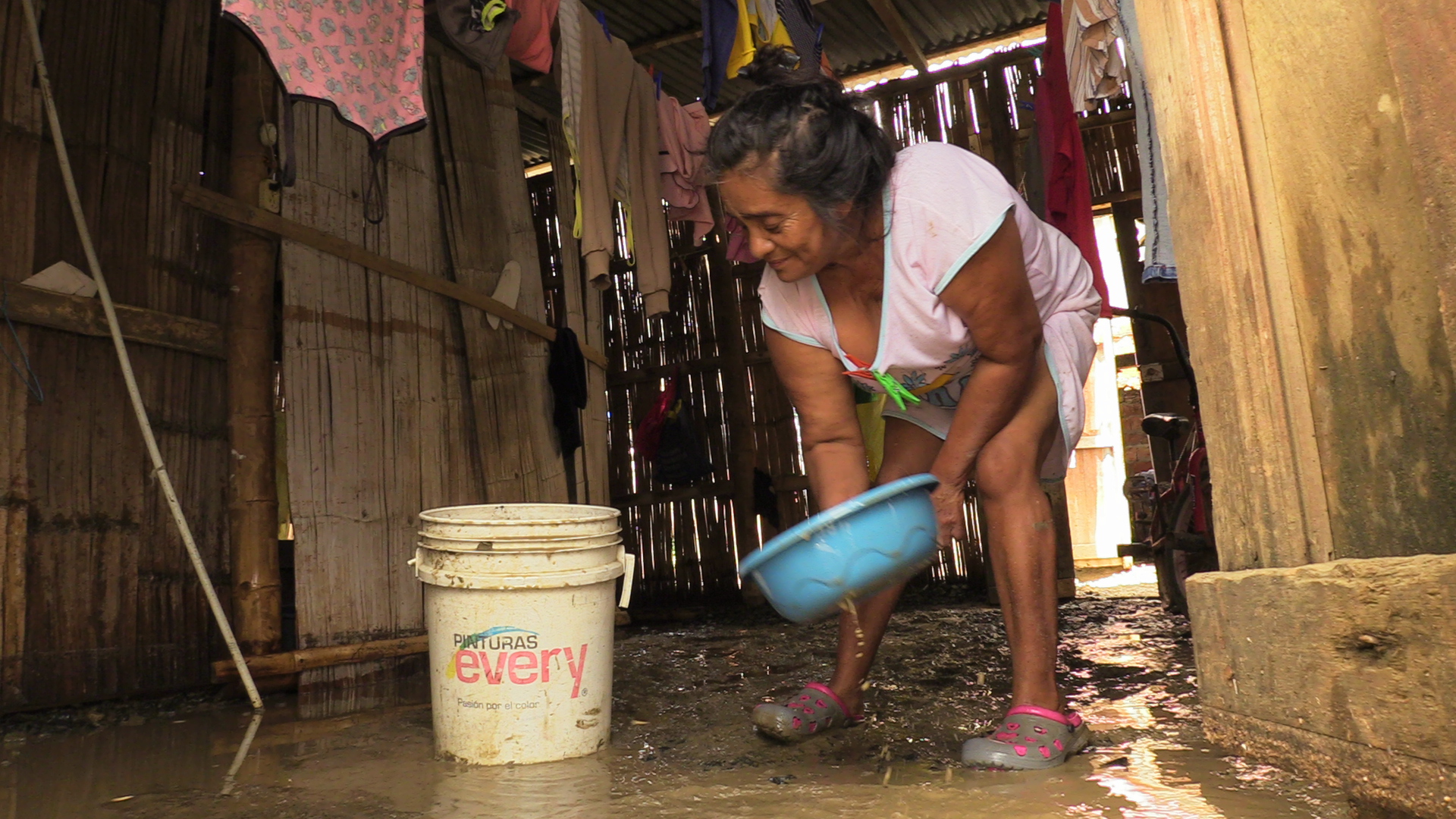 3 PICOAZÁ INUNDACION DESLIZAMIENTO PORTOVIEJO RIESGOS