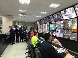 Instalaciones del ECU911; Guayaquil es una de las urbes más afectadas por la delincuencia en el país.