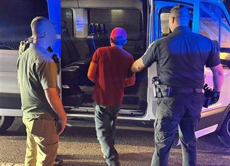EE.UU. fija el 24 de abril como límite para autodeportarse mediante la aplicación CBP Home